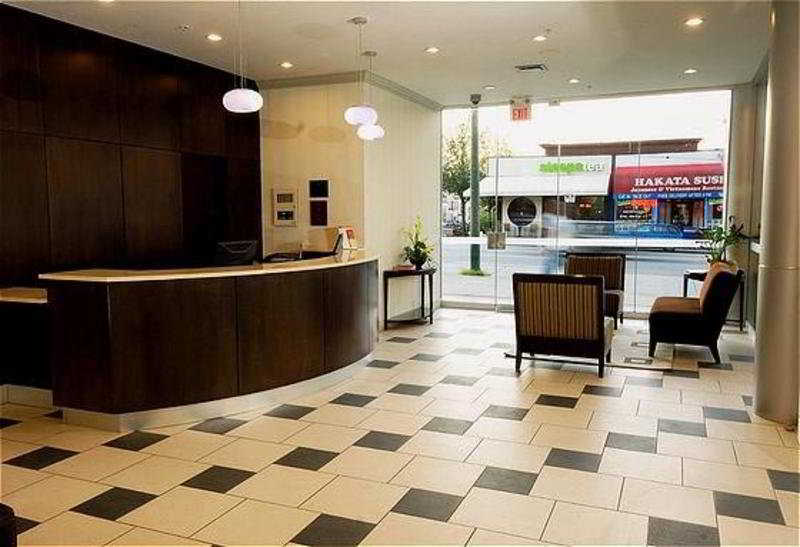 Park Inn & Suites By Radisson Vancouver Exterior photo